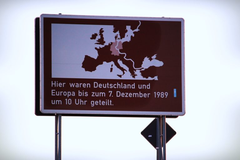Border 1343741 1920